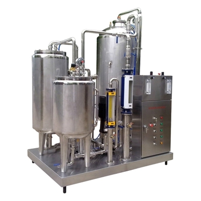 Máquina de mistura de bebidas carbonatadas 2000L/H totalmente automática com 3 tanques com 99,9% de pureza de CO2