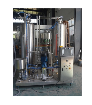 Máquina de fabricação de bebidas carbonatadas Bebidas refrigeradas Mixer de bebidas CO2 para linha de produção de enchimento
