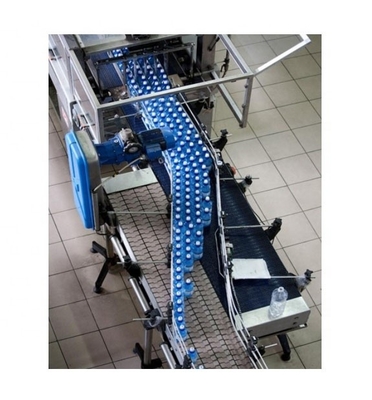 Linha de engarrafamento de água de produção 3000b/h com tamanhos de garrafas personalizados em alta demanda