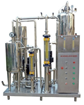 Máquina de mistura de bebidas carbonatadas 2000L/H totalmente automática com 3 tanques com 99,9% de pureza de CO2