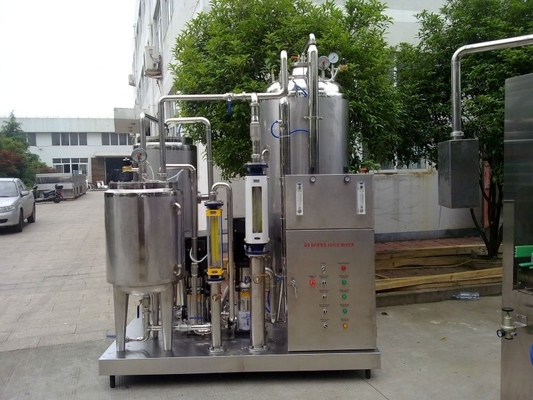 Máquina de mistura de bebidas carbonatadas 2000L/H totalmente automática com 3 tanques com 99,9% de pureza de CO2