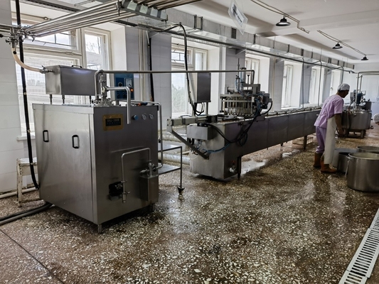 Linha de processamento de sorvete automático de alta produtividade com função de máquinas