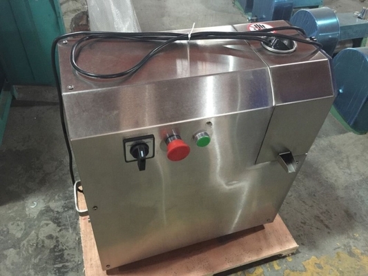 Tipo de luxo SUS304 Material 4 Máquina de extração de sumo de cana de açúcar 380*370*750mm