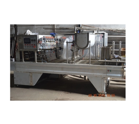 Máquina automática de enchimento e vedação de copos de sorvete de iogurte com accionamento pneumático