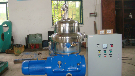 Skimmer de leite de 5000L/H para produção em grande escala de natas de leite 2200*1350*1150mm 1500kgs