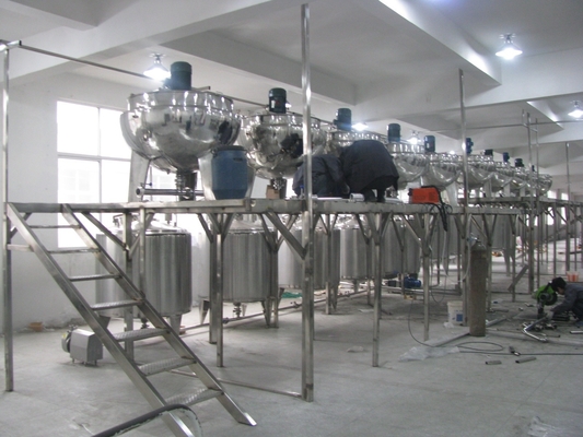 Linha de produção personalizada de bebidas de mirtilo, purê de frutas e geleia de frutas de 3000L/H