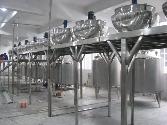 Linha de produção personalizada de bebidas de mirtilo, purê de frutas e geleia de frutas de 3000L/H