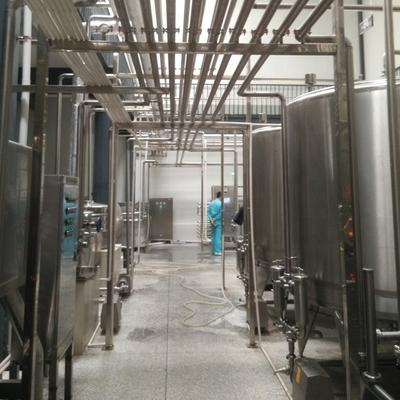 Revolucione sua produção com a linha de produção de enzimas de frutas de garrafas de vidro 4000BPH