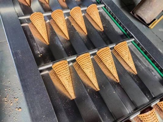 Fabricante de copos de waffle de sorvete polido de espelho polaco para 4800 kg Fabricação de cone de wafer