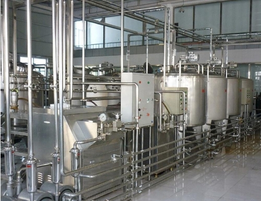 Instalação de processamento de leite de amêndoa totalmente automática de 3000 c/h com embalagens de lata de 250 ml e 330 ml