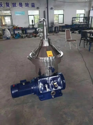 Máquina de desinfecção de leite para bebidas alimentares 1000L/H com painel de controlo de conversão de frequência