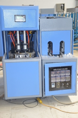 Máquina de moldagem semiautomática de garrafas de plástico de 2000 ml para fábrica