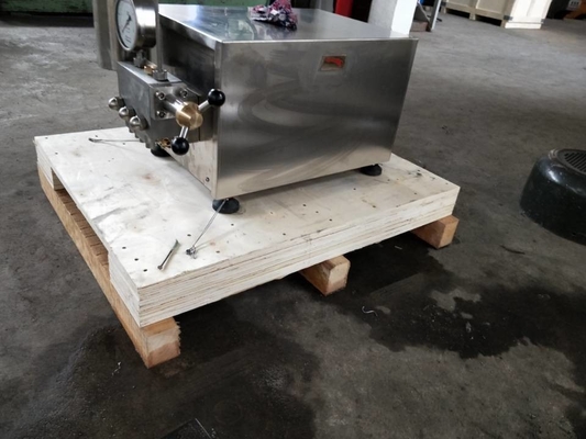 Homogeneizador de leite em mini-escala de 20 L/H polido a espelho polaco para processamento de pequenos lotes