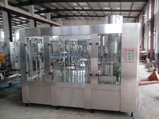 Indústria 32-32-8 Embalagem de água em garrafas Lavar máquina de enchimento de tampa Produção automatizada