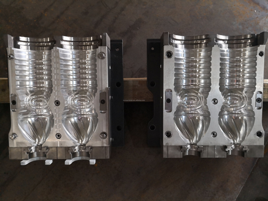 Molde de sopro para moldes de garrafas de água mineral semiautomáticas de 500 ml feitos de alumínio