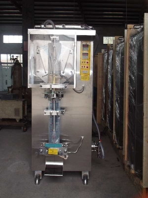 30 sacos por minuto Máquina de enchimento de líquido com tipo de embalagem de saco fácil de usar