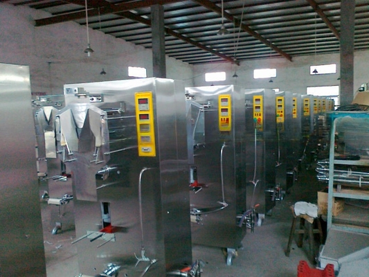 Máquina de embalagem de leite em saco de pé com 100% de precisão de enchimento e tecnologia avançada