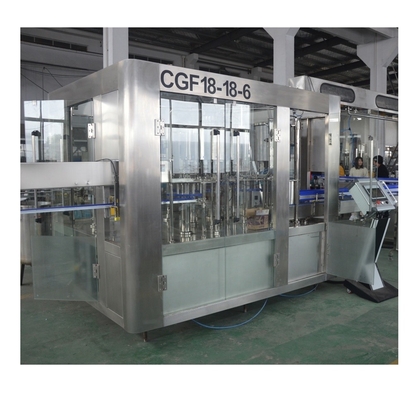 Máquina de enchimento de água mineral em garrafas de PET 6000b/h para lavagem
