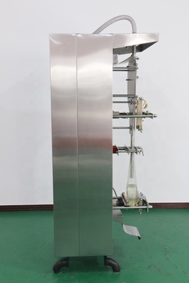 Outro material de embalagem Máquina de enchimento e vedação de água para a sua empresa