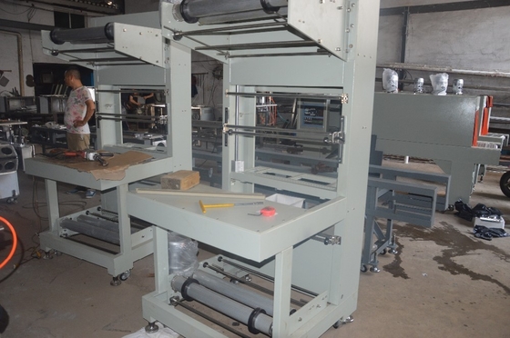 Máquina de embalagem para garrafa de água mineral semiautomática com túnel de encolhimento por calor