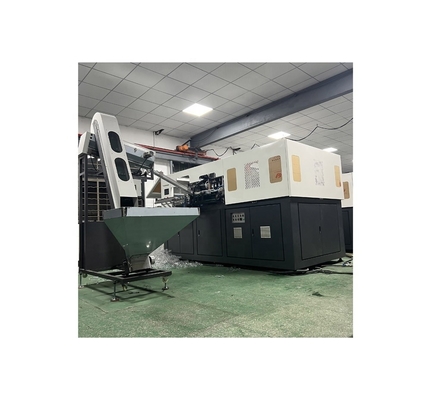 Máquina automática de sopro de garrafas PET de 9000bph para produção consistente e potência de 40kW