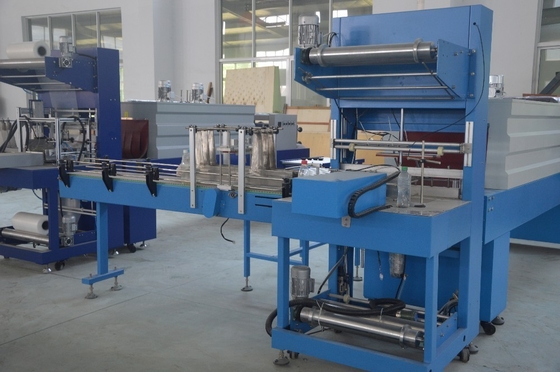 1200 KG Máquina de embalagem de grupo de garrafas de água totalmente automática e túnel de calor para embalagem rápida