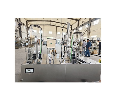 Máquina de embalagem e preenchimento de cartões de iogurte de 600BPH com precisão de preenchimento de 100%