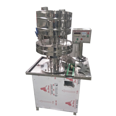Embalagem de garrafas de plástico Tipo 12 Bocal Máquina de enchimento de garrafas de água semiautomática