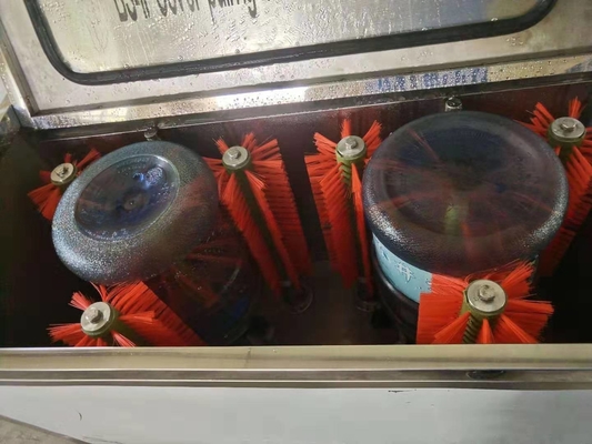 Fácil de operar Máquina de lavagem de garrafas e garrafas semiautomática dupla tipo 5 galões 195 KG