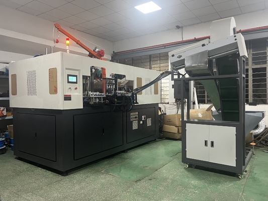 2800KG Full Auto 4 Cavidade Servo Motor Botela de Plástico Estiramento sopro máquina de moldagem para bebidas carbonatadas Linha de produção