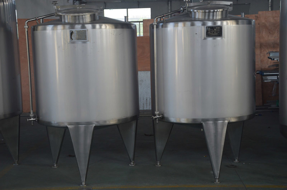 1050*1050*1850mm Tanque de armazenamento asséptico de leite de aço inoxidável para conservação de leite