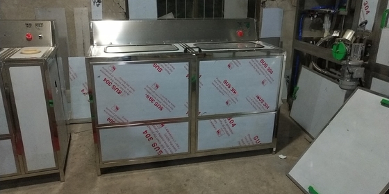 Máquina de lavar garrafas de 5 litros de 100 BPH Máquina de lavar barris de 20 litros para fazendas