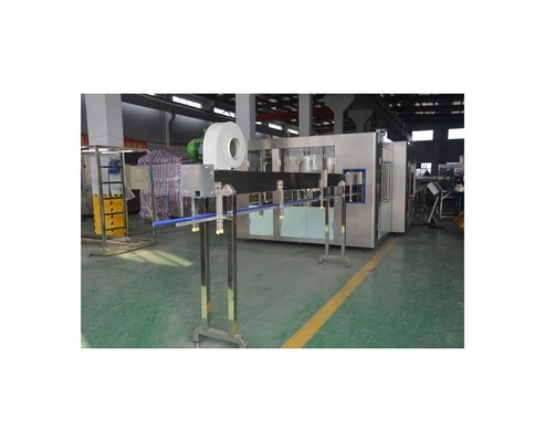Máquina de enchimento de garrafas de água de PET 7000BPH para linha de produção de água de profissional