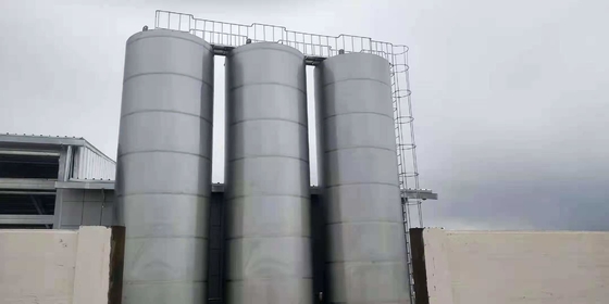 Silos de leite de 10 a 100 t, feitos de matérias-primas SS316l e leite de cabra, matéria-prima para fábricas de leite